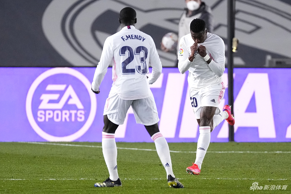 [西甲]皇马1-1皇家社会