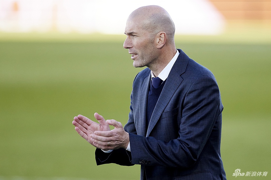 [西甲]皇马2-1埃尔切