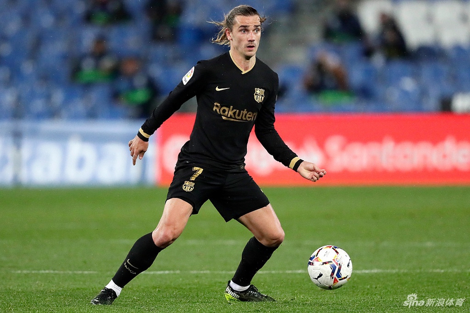 [西甲]巴萨6-1皇家社会