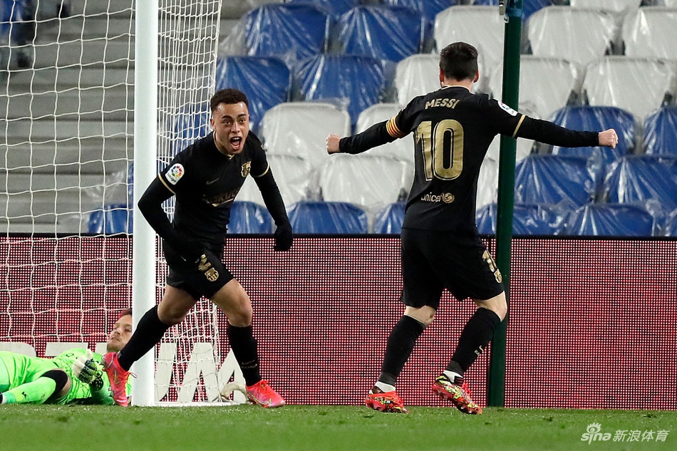 [西甲]巴萨6-1皇家社会