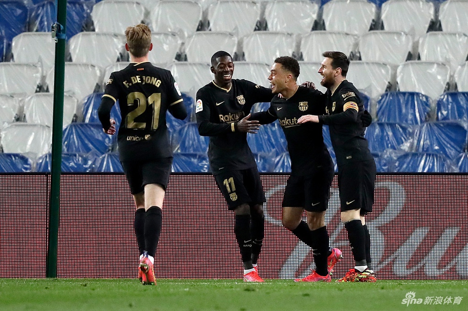 [西甲]巴萨6-1皇家社会