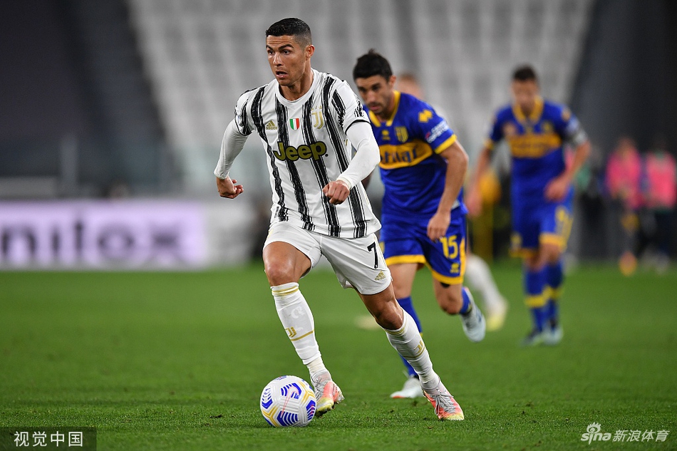 [意甲]尤文3-1帕尔马 C罗复出
