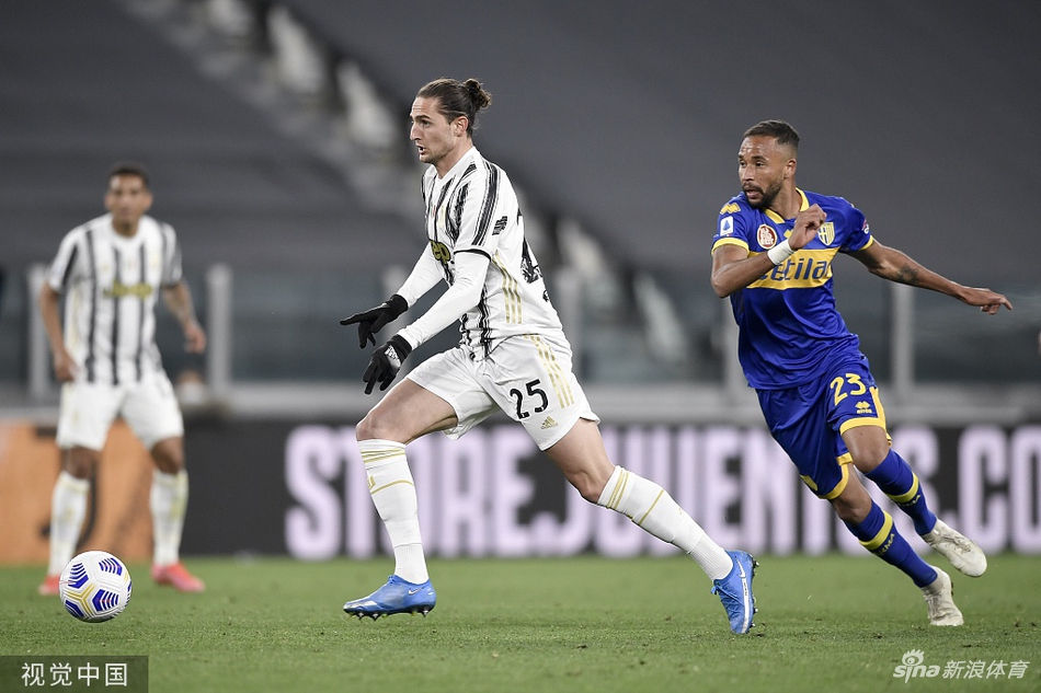 [意甲]尤文3-1帕尔马 C罗复出