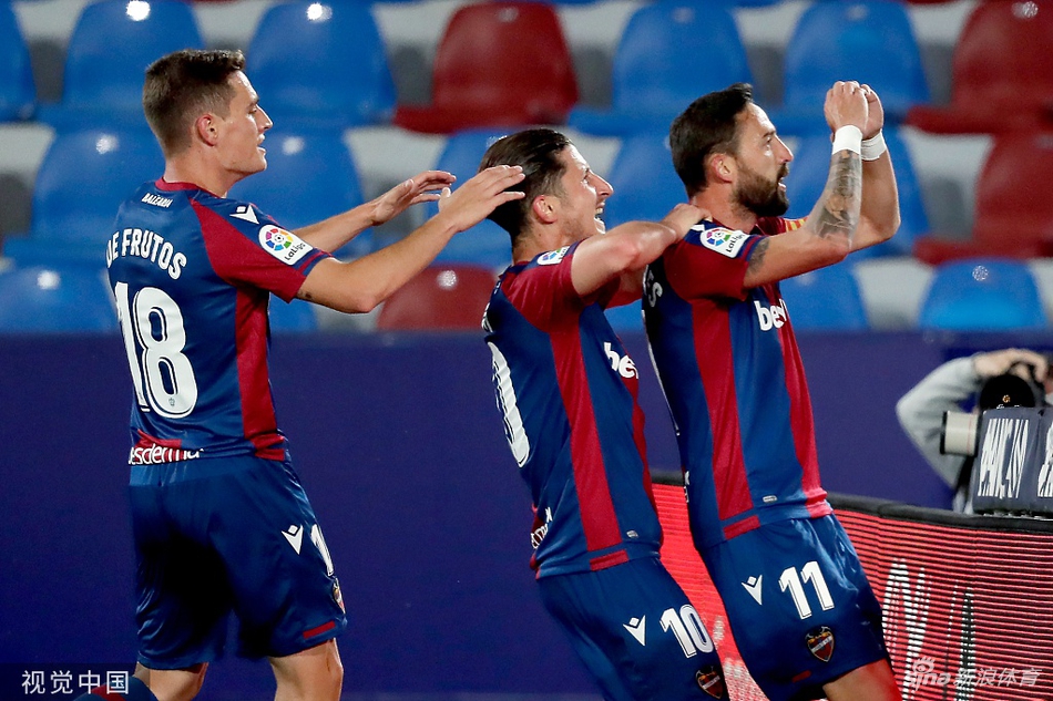 [西甲]莱万特3-3巴萨