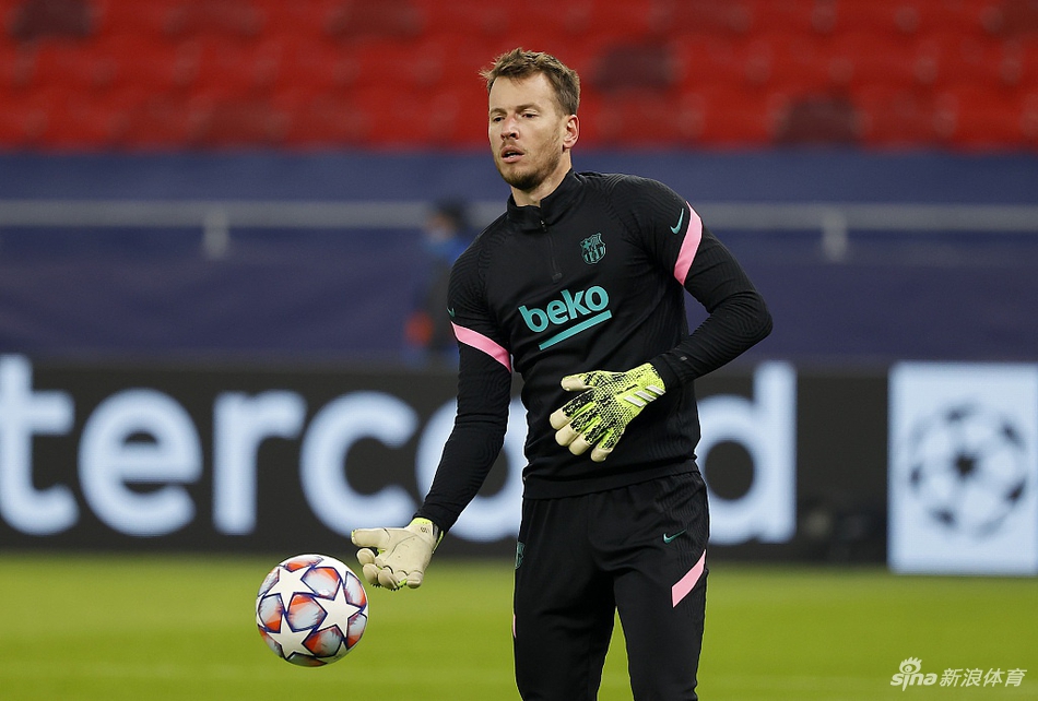 [欧冠]费伦茨瓦罗斯0-3巴萨