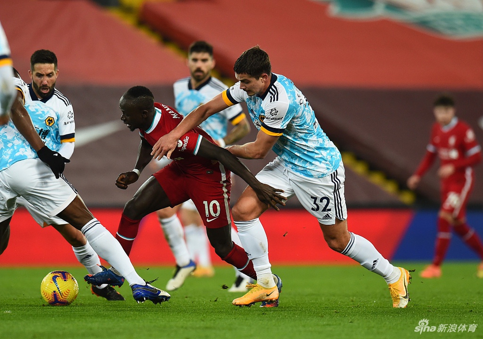 [英超]利物浦4-0狼队 萨拉赫传射