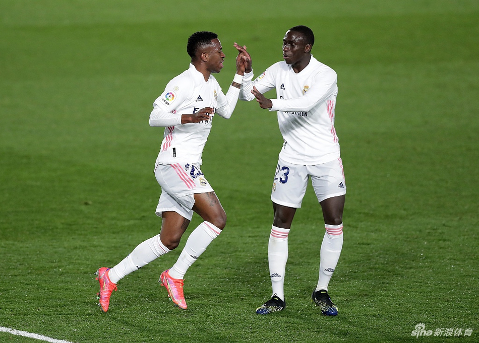 [西甲]皇马1-1皇家社会