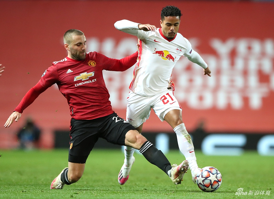 [欧冠]曼联5-0莱比锡 拉什福德上演帽子戏法