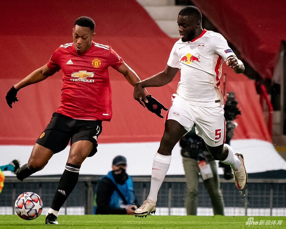 [欧冠]曼联5-0莱比锡 拉什福德上演帽子戏法