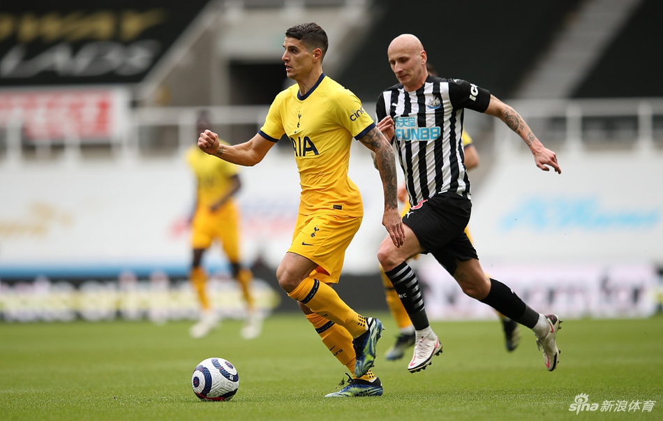 [英超]纽卡2-2热刺