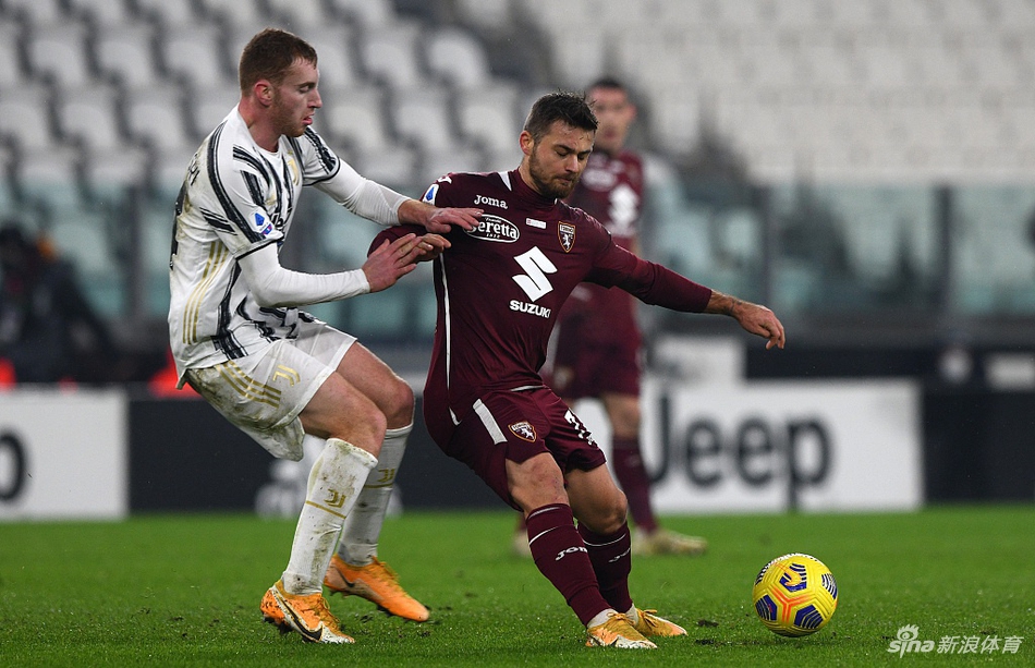 [意甲]尤文2-1都灵 博努奇绝杀