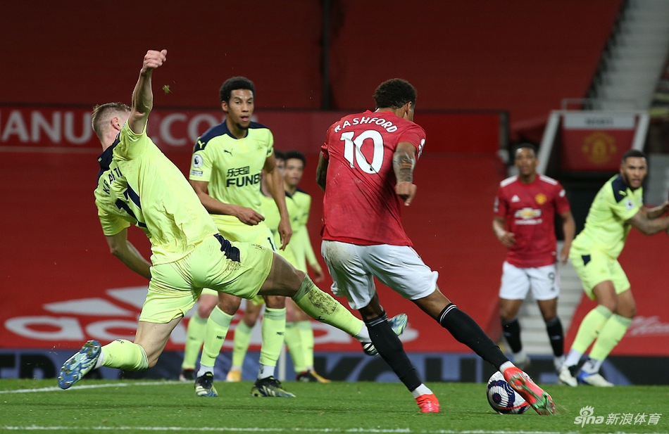 [英超]曼联3-1纽卡斯尔