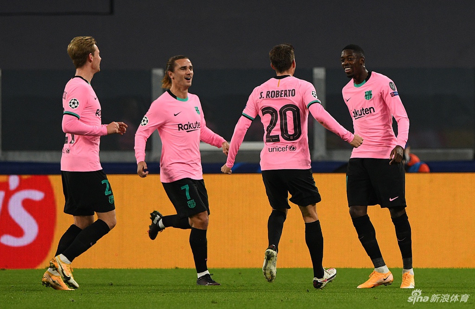 [欧冠]巴萨2-0完胜尤文 梅西点球+助攻