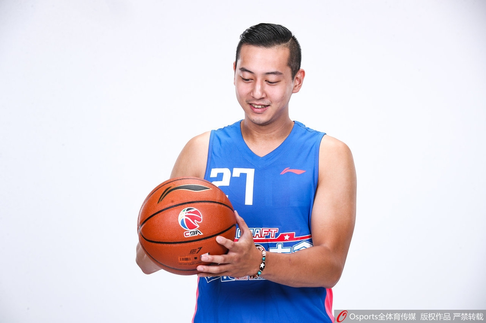 CBA选秀大会训练营球员官方写真
