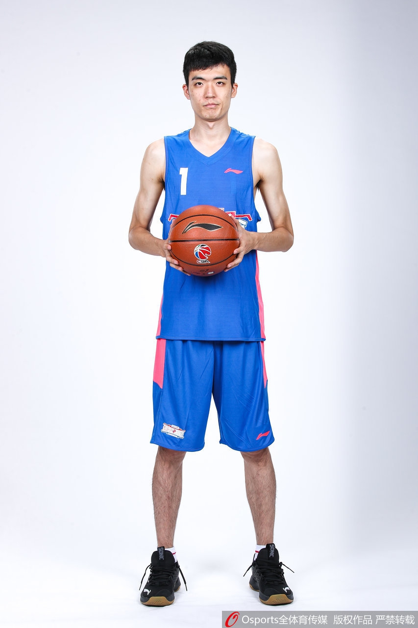 CBA选秀大会训练营球员官方写真