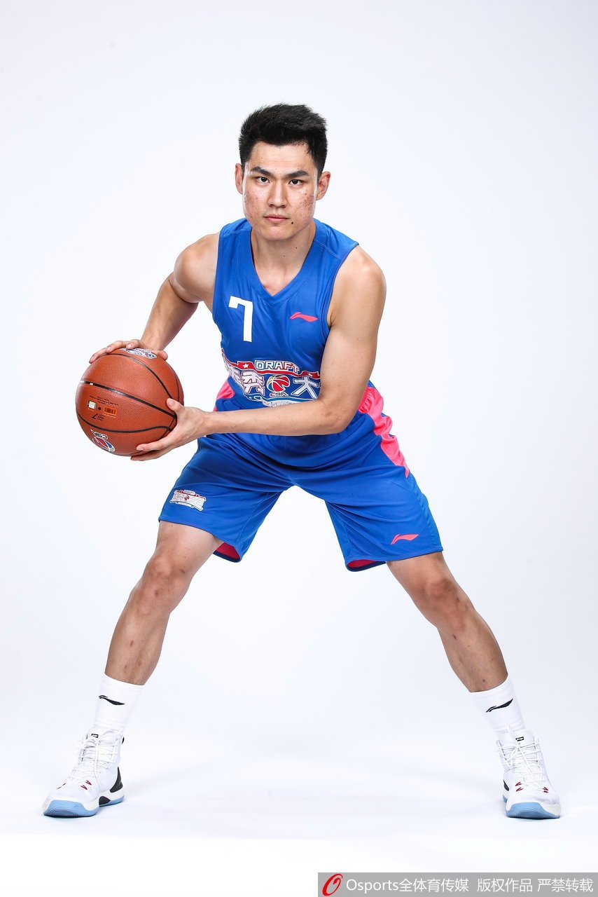 CBA选秀大会训练营球员官方写真