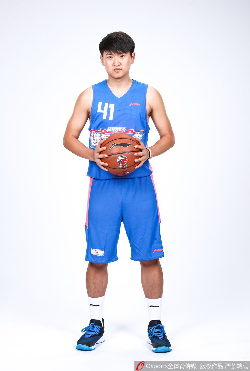 CBA选秀大会训练营球员官方写真