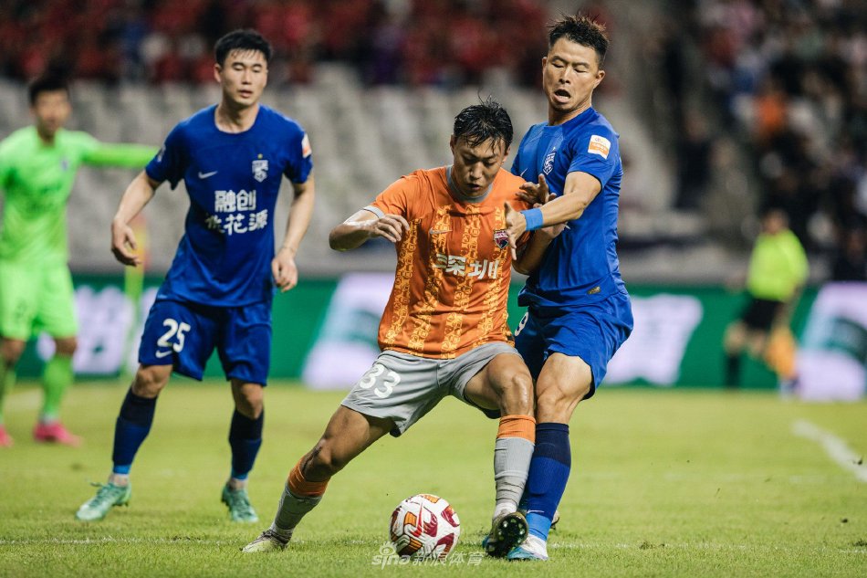 中超深圳队13武汉三镇