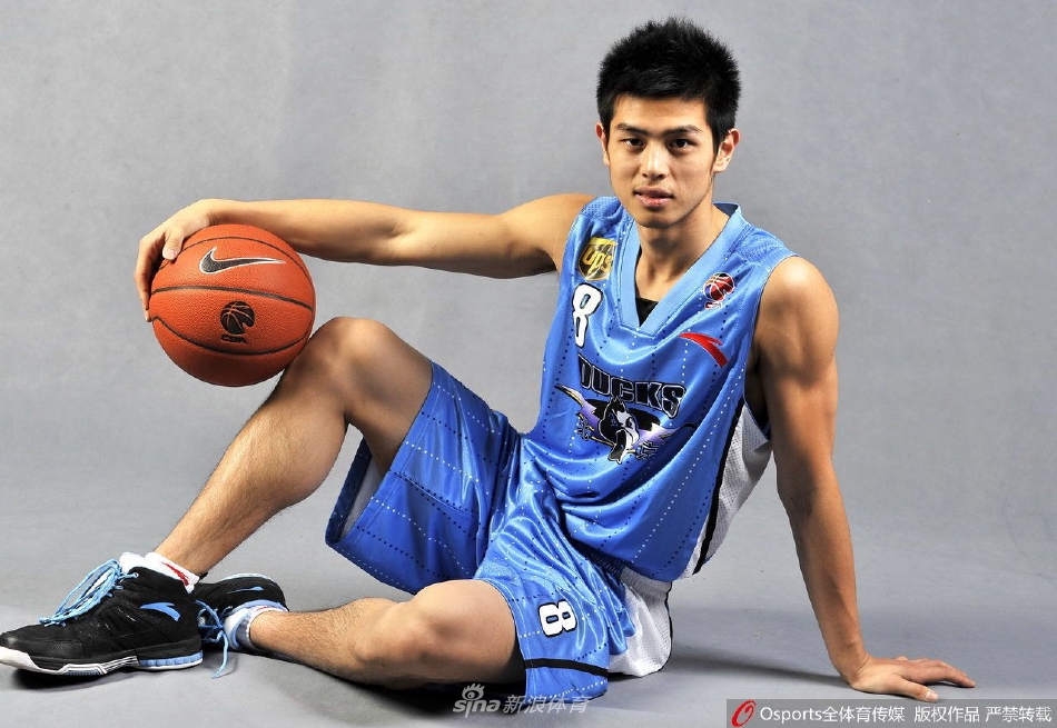 方硕32岁生日快乐