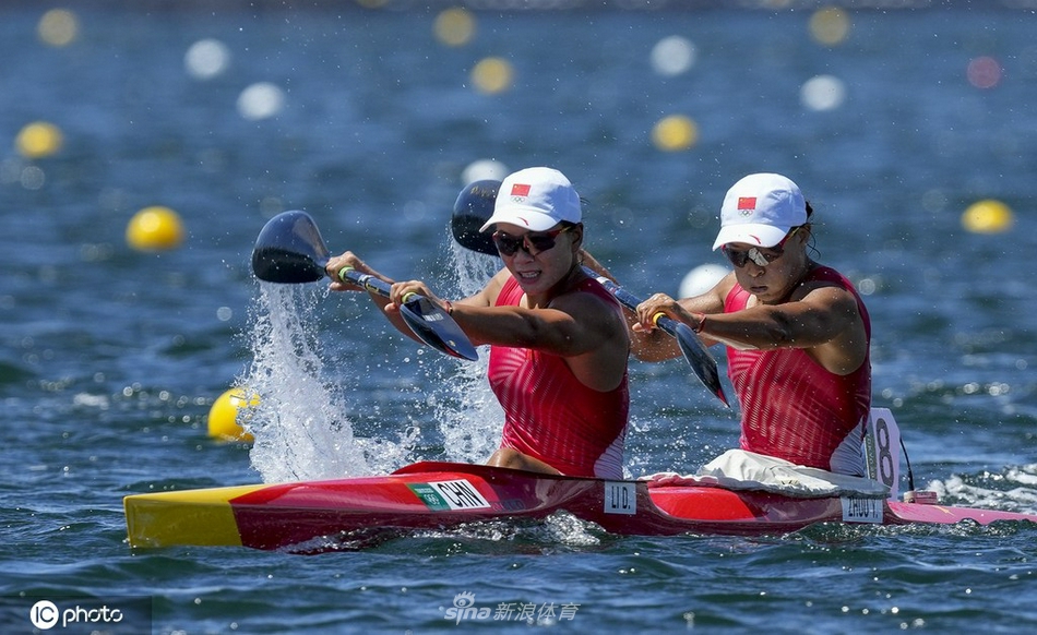 划艇静水女子500米双人皮艇决赛:卡灵顿/雷加尔夺冠,中国获b组决赛第2