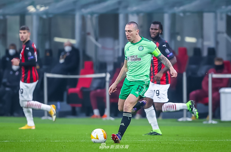 [欧联杯]AC米兰4-2凯尔特人 海于格传射