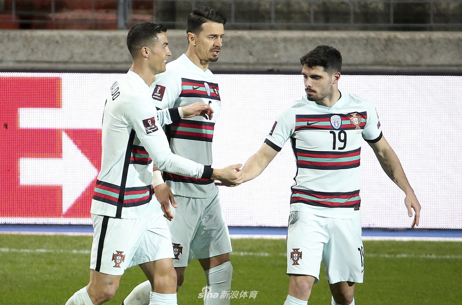 [世预赛]卢森堡1-3葡萄牙 C罗破门