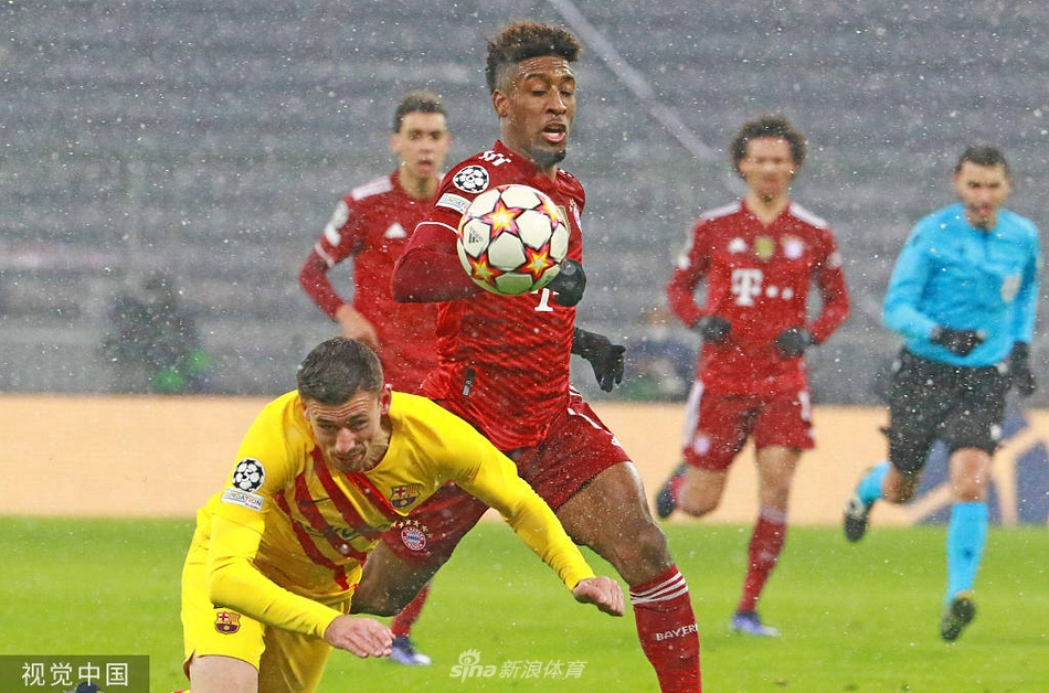 [欧冠]拜仁3-0完胜巴萨 巴萨将战欧联杯