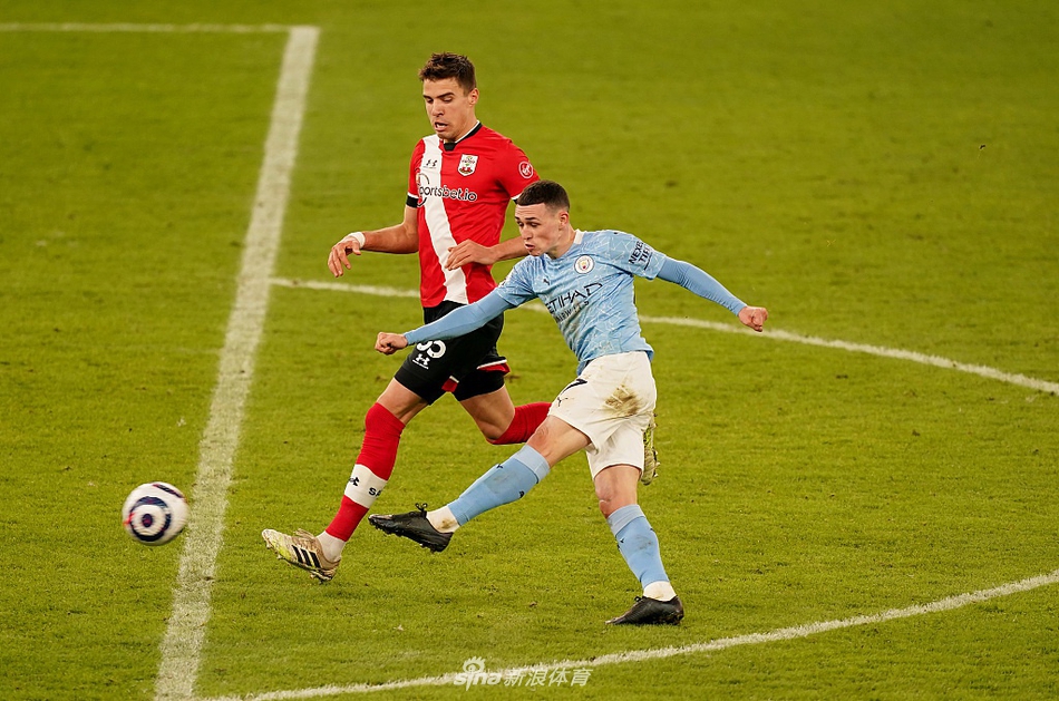 [英超]曼城5-2南安普顿 德布劳内马赫雷斯两球