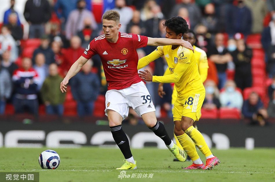 [英超]曼联1-1富勒姆 卡瓦尼破门