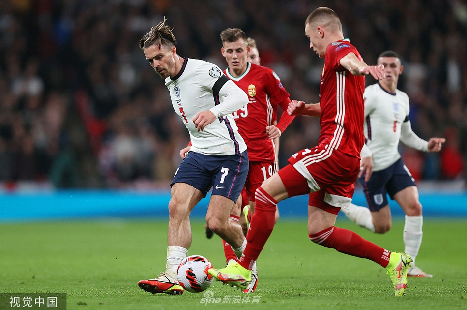 [世预赛]英格兰1-1匈牙利 斯通斯破门
