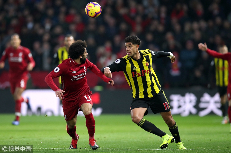 萨拉赫聚精会神