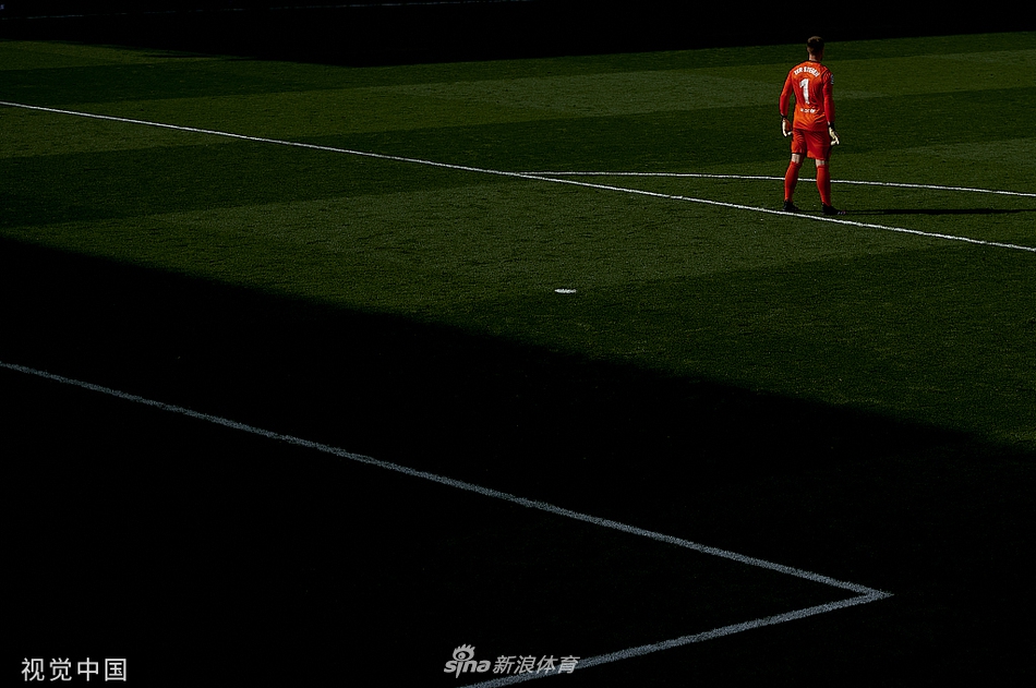 [西甲]比利亚雷亚尔1-2巴萨 格列兹曼两球