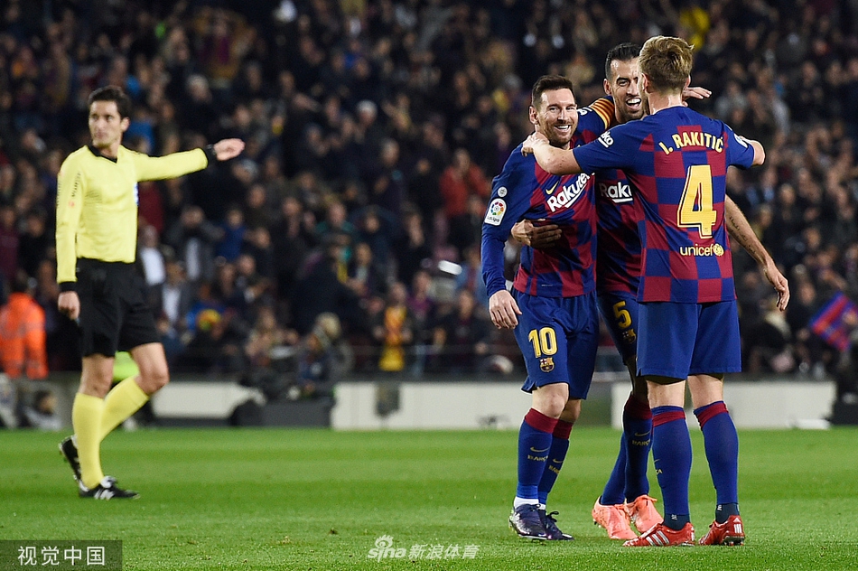 [西甲]巴萨5-2马洛卡