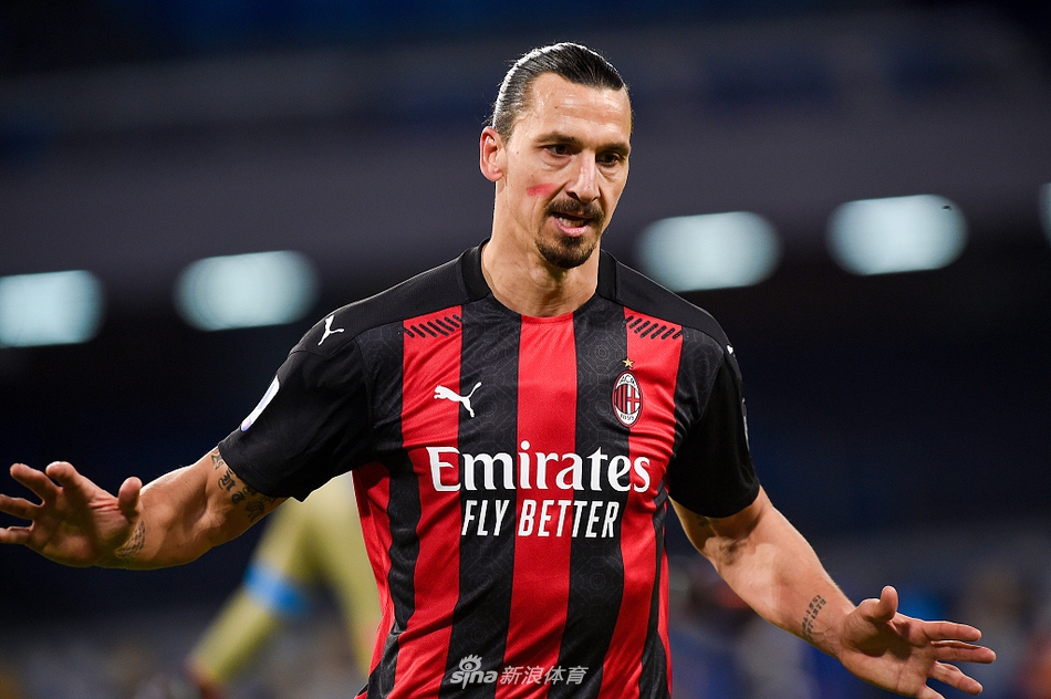 [意甲]那不勒斯1-3AC米兰 伊布两球