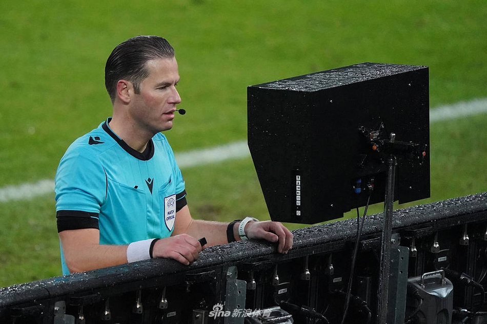 [欧冠]门兴2-3国米 卢卡库梅开二度