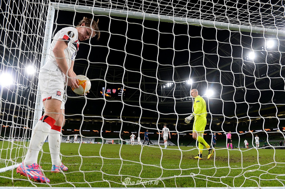 [欧联杯]邓多克2-4阿森纳
