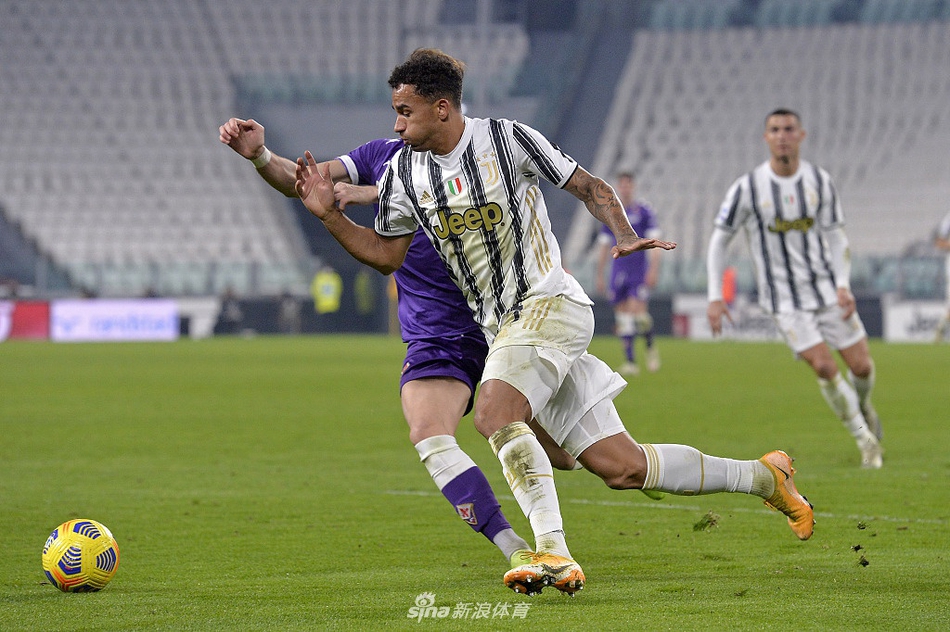 [意甲]尤文0-3佛罗伦萨联赛首败 C罗进球无效