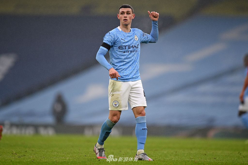 [足总杯]曼城3-0伯明翰 B席两球