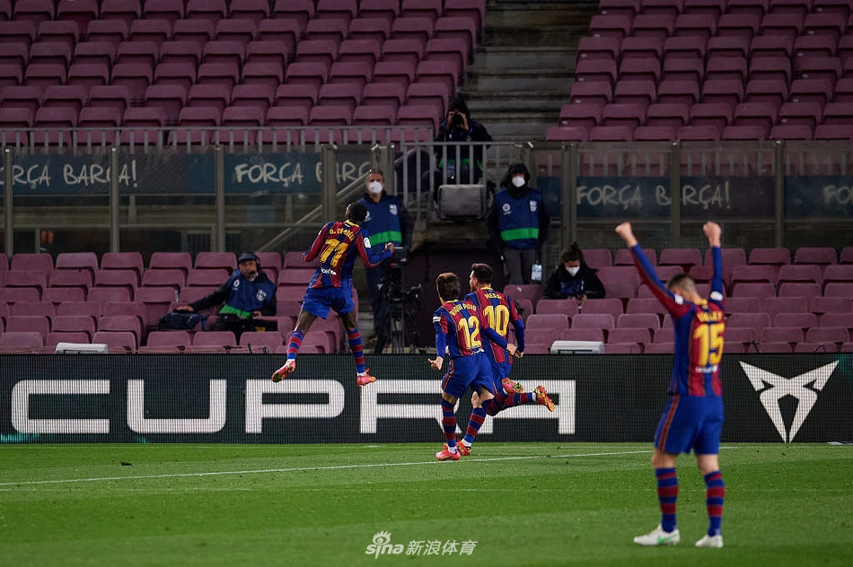 [西甲]巴萨1-0巴拉多利德 登贝莱绝杀