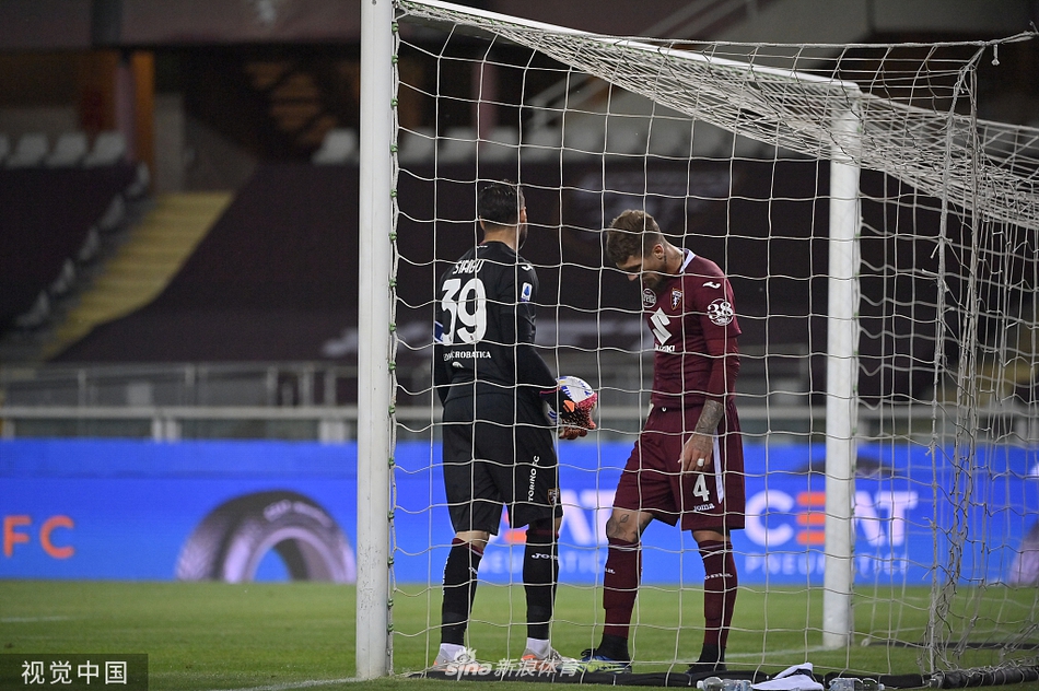 [意甲]都灵0-7AC米兰 雷比奇帽子戏法