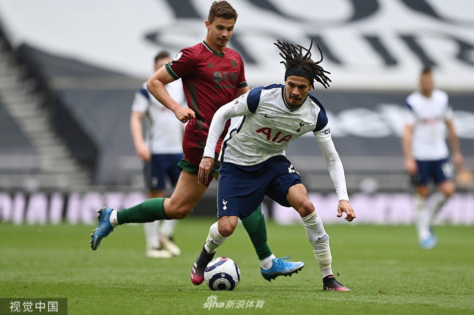 [英超]热刺2-0狼队 凯恩破门