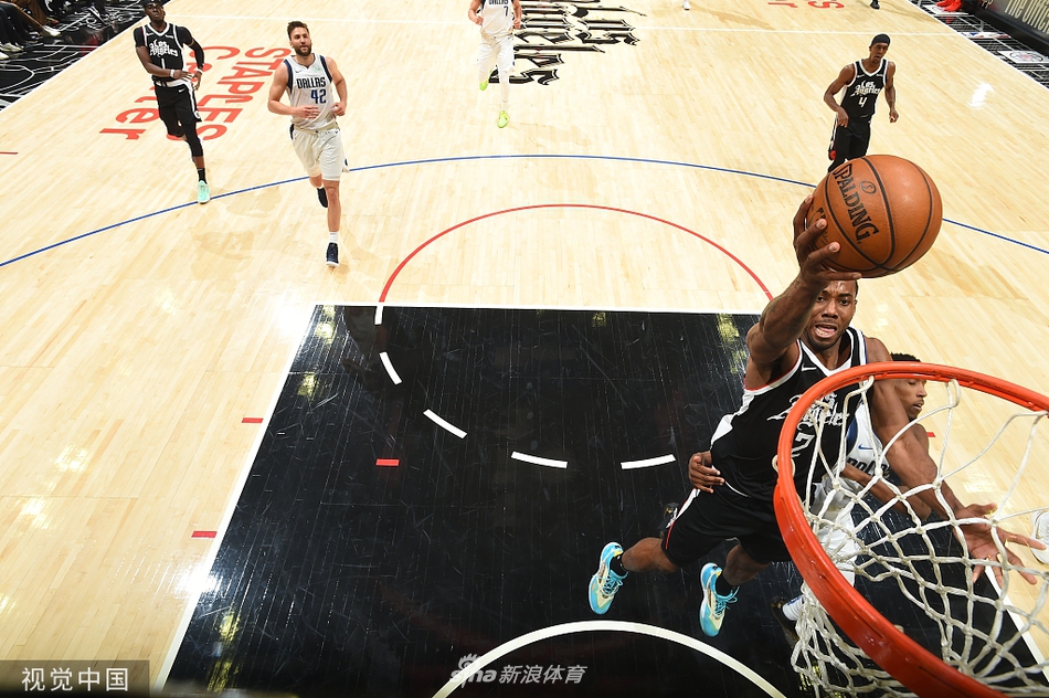 [NBA季后赛]独行侠113-103快船 东契奇三双