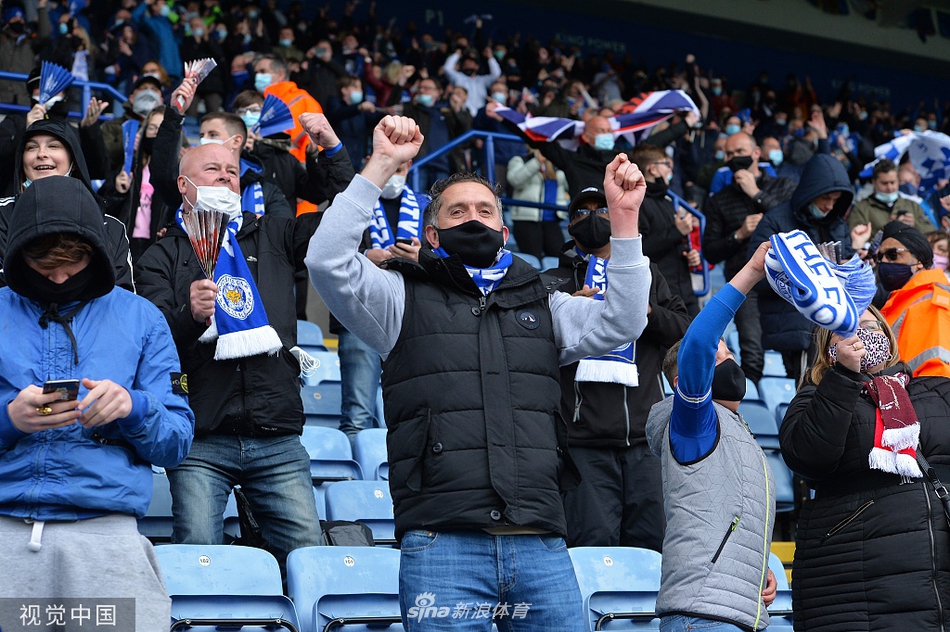 [英超]莱斯特2-4热刺 贝尔两球