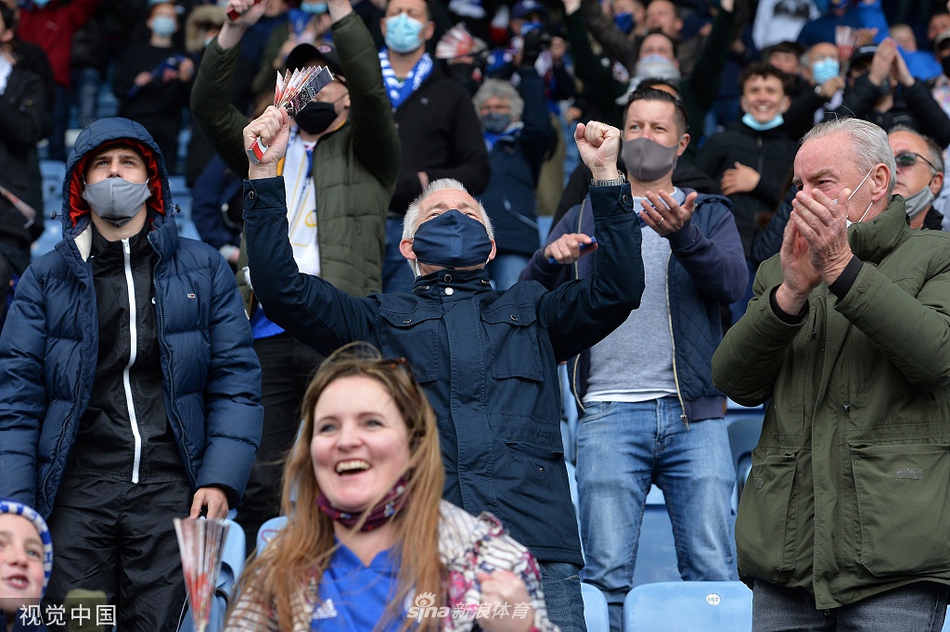 [英超]莱斯特2-4热刺 贝尔两球