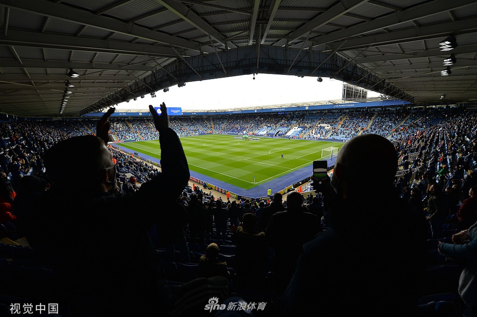 [英超]莱斯特2-4热刺 贝尔两球