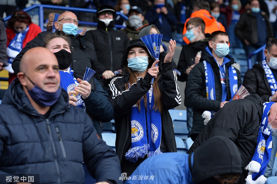 [英超]莱斯特2-4热刺 贝尔两球