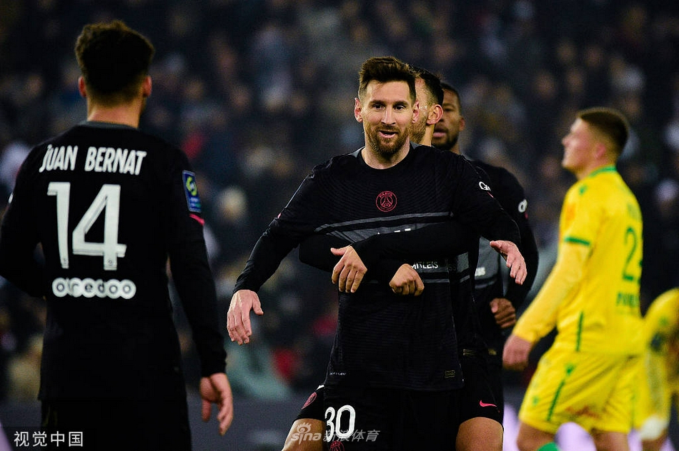 [法甲]巴黎圣日耳曼3-1南特 梅西破门