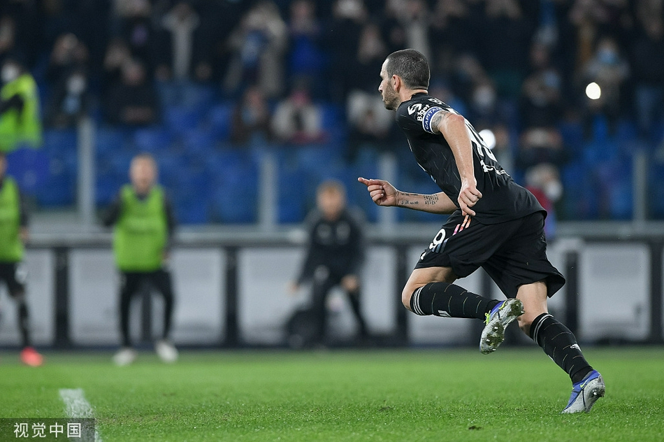 [意甲]拉齐奥0-2尤文 博努奇两球