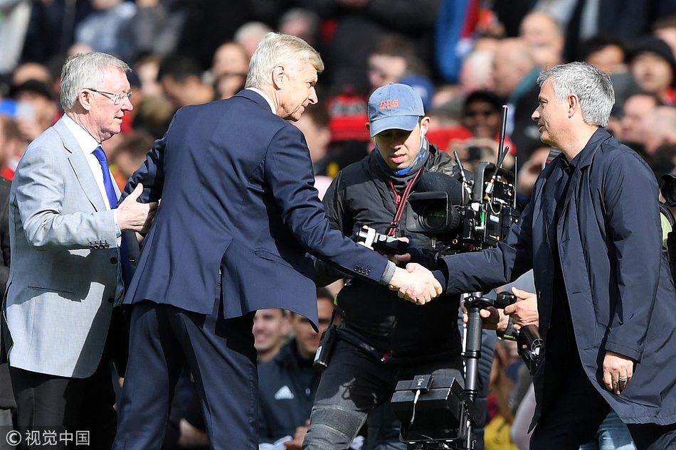 温格最后一次带阿森纳来老特拉福德