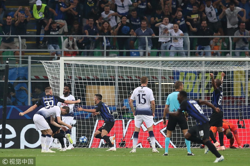 贝西诺绝杀瞬间